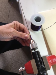 Starting a spring with a mandrel and hand drill